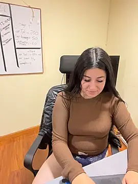 MeganCollins live cam on StripChat