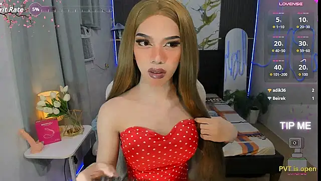 Modella: Alexa_therealhorsecock