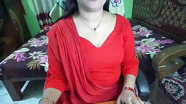 BengaliQueenStar live cam on StripChat