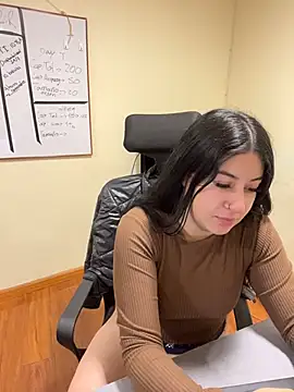 MeganCollins live cam on StripChat