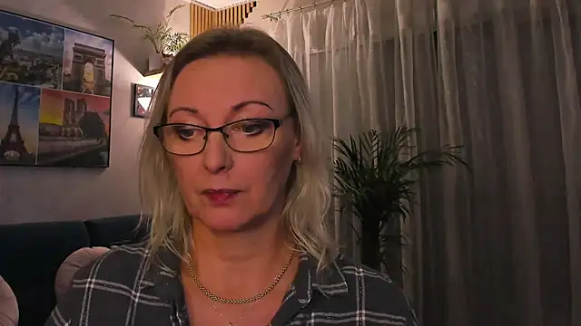vanessa_chat live cam on StripChat