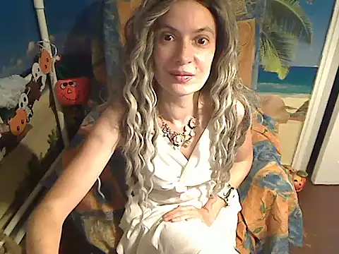 Bastet12 live cam on StripChat