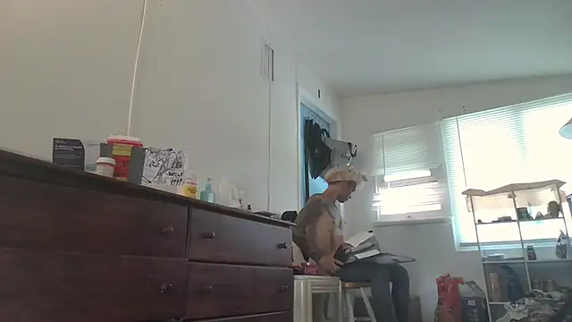 LexKitsune webcam