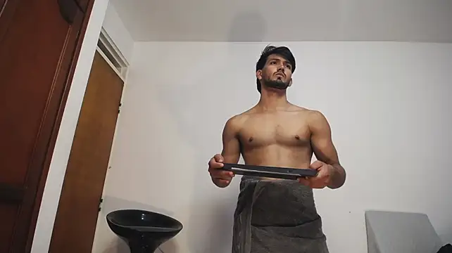 harryfosster (M young) - let's get together to cum dance,dildo