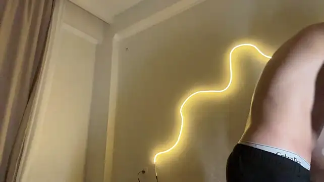 deniel_horny (M young) - cumshow