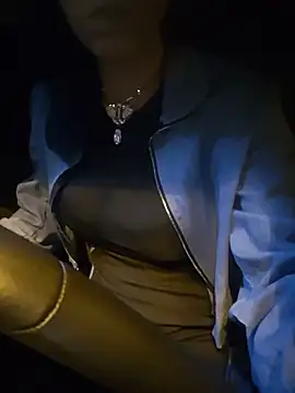 misscectito13 (F milf) - Flash sein
