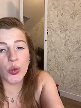 Sweety_Foxy69 webcam