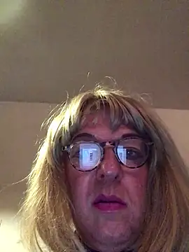 simone_xdressing