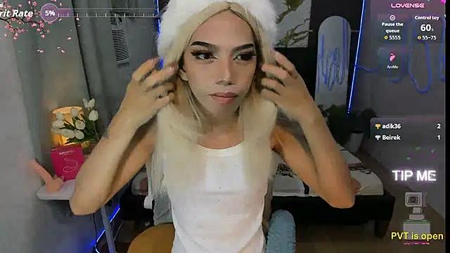 Alexa_therealhorsecock webcam