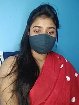 Diyasha69 live cam on StripChat