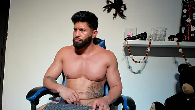 RikyAaron live cam on StripChat