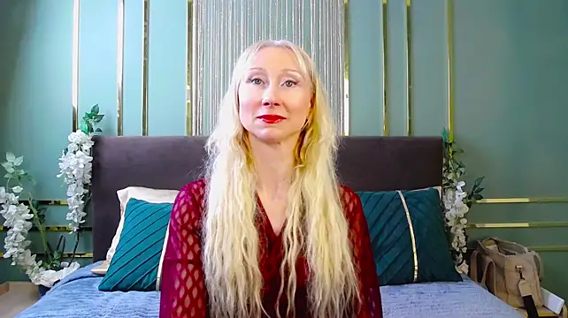 KissDreamm live cam on StripChat