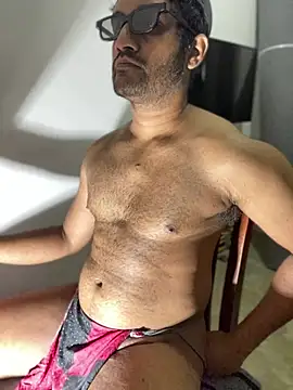 MilanBlaze live cam on StripChat