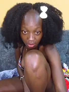 queenpee254 webcam