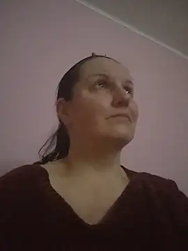 BustyLadyAlma