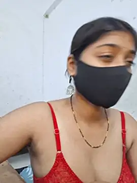 aparnathakur live cam preview
