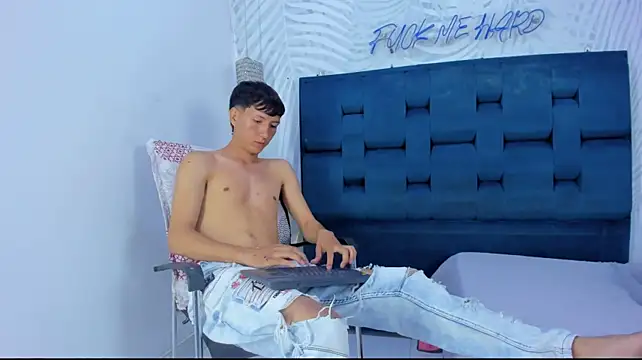 Sammyhot19