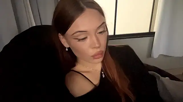 NancyHirsbrunner live cam on StripChat