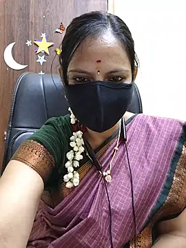 Tamil_white_beauty live cam on StripChat