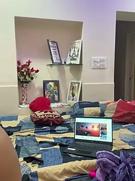 torchermachine live sex cam