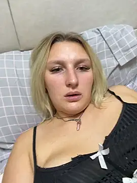 Kleo_Key live cam on StripChat