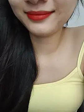 Linda_x2 webcam