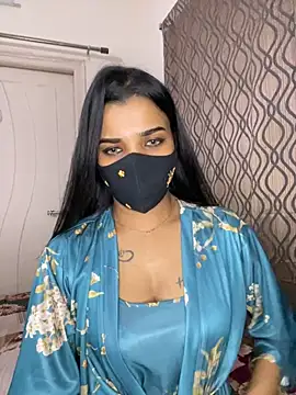 its_ur_flora (F young) - Boobs flash n tease