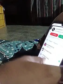 riya123456 live cam on StripChat
