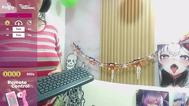Drool_Sucker live cam on StripChat