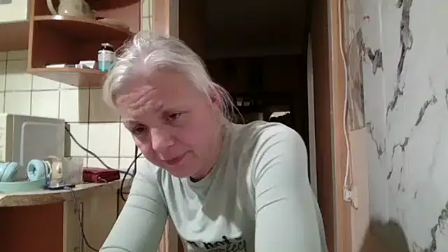 Linsy_Kim live cam on StripChat