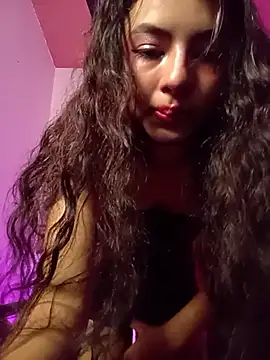 reina_neko live cam on StripChat