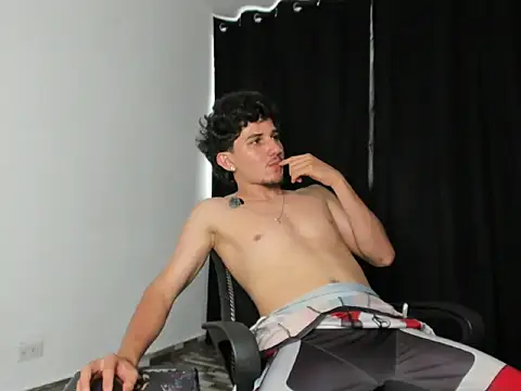 angelonyx1 live cam on StripChat