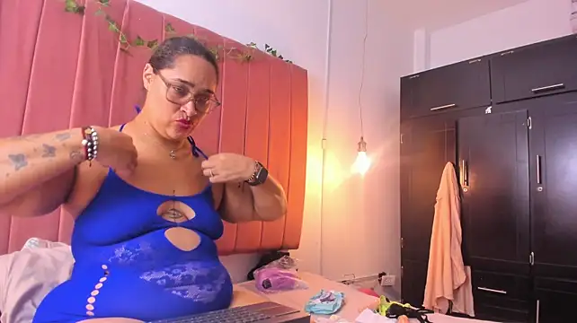 miss_haanna live cam on StripChat