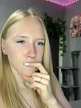 ArianaVellor live cam on StripChat