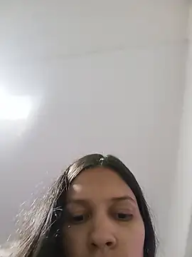 fabianaoropeza live cam on StripChat