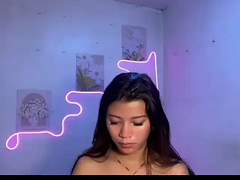 imyourcheska live cam on StripChat