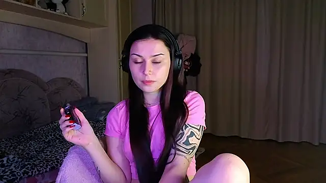 danieliis live cam on StripChat