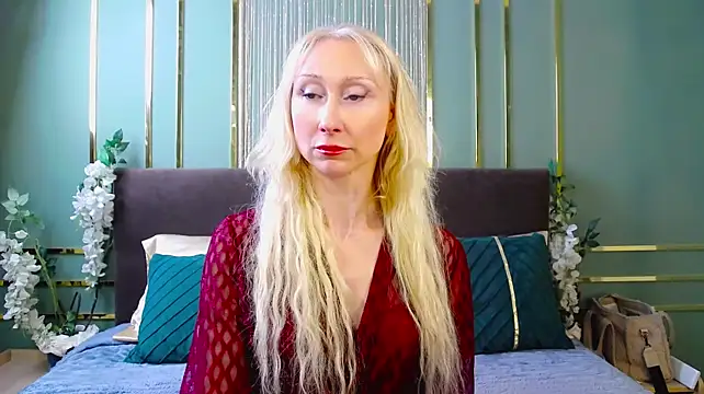 KissDreamm live cam on StripChat