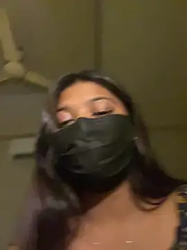 laila200 live cam on StripChat