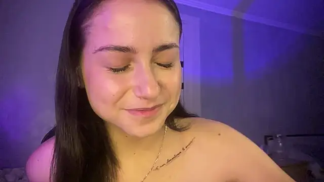AngelNathanson live cam on StripChat