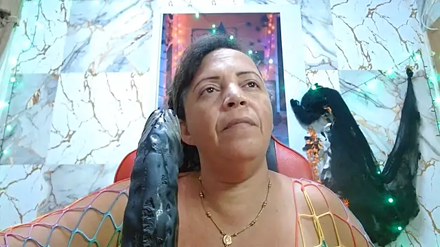 alina_maturehot