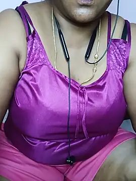 sexy-keerthi