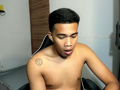 saj_taylorr17 on Stripchat
