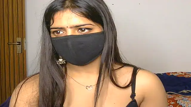 ruchi-19 (F young) - boobs suck