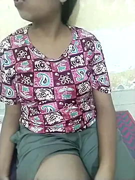 Your_Alinaa live cam on StripChat