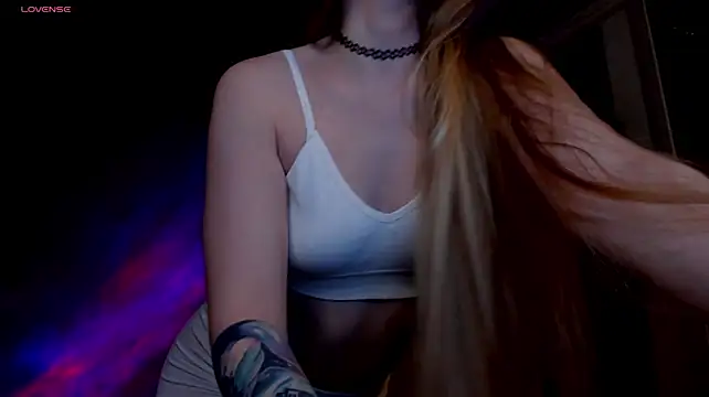 Aqualen live cam on StripChat