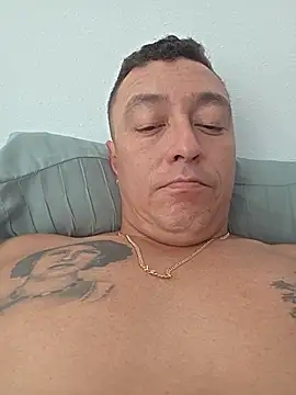 DoggiiDick live cam on StripChat