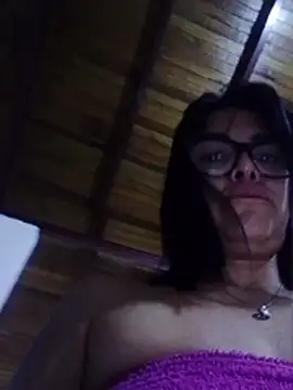 Xoticxenax live cam on StripChat