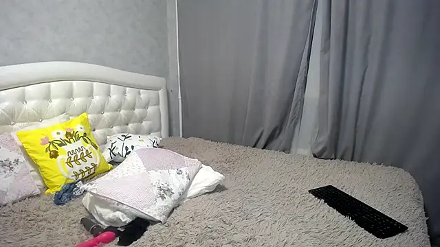 eastern_fairy_talee live cam on StripChat