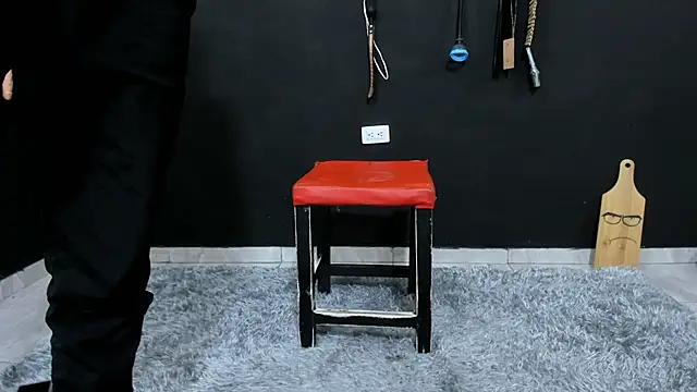 BDSM_Playroom_Tania